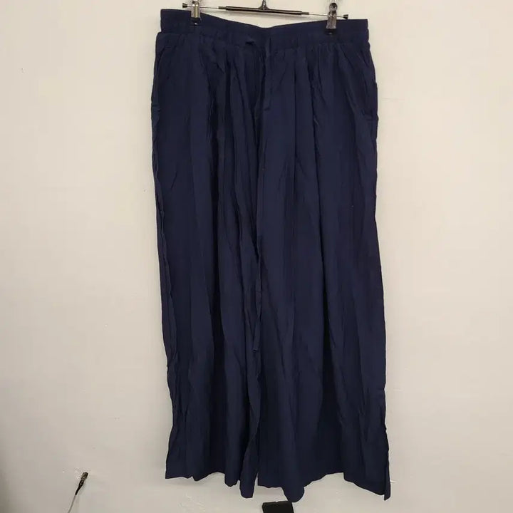 [BUNJANG] 09WOMEN Wide Banding Slacks (Spring/Summer) / [여성99 size] 09WOMEN 와이드 밴딩 슬랙스 (봄여름용)