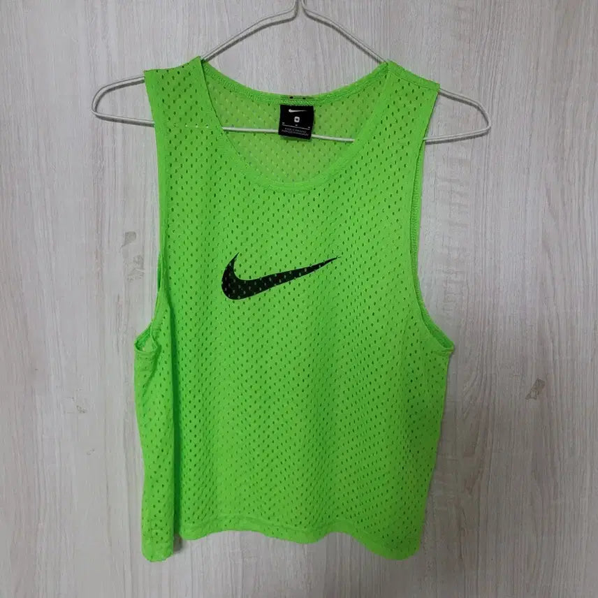 [BUNJANG] Nike Fluorescent Mesh Tank Top (Size M) / 나이키 형광 메쉬 탱크탑 M