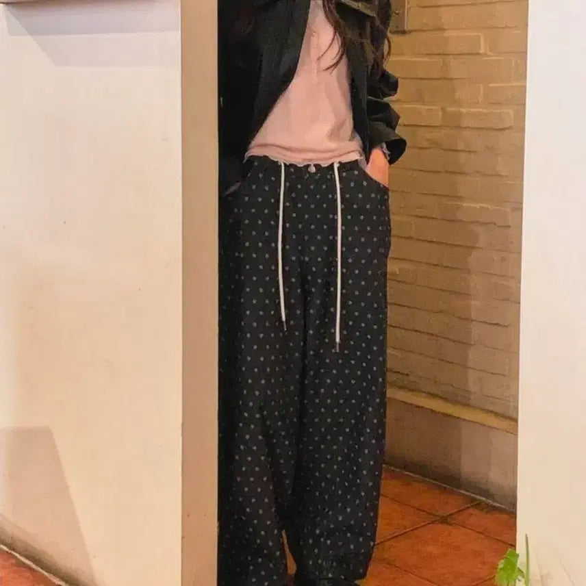 [BUNJANG] Dot Wide Fit String Jeans (Black Denim) / 도트 와이드핏 스트링 청바지 흑청