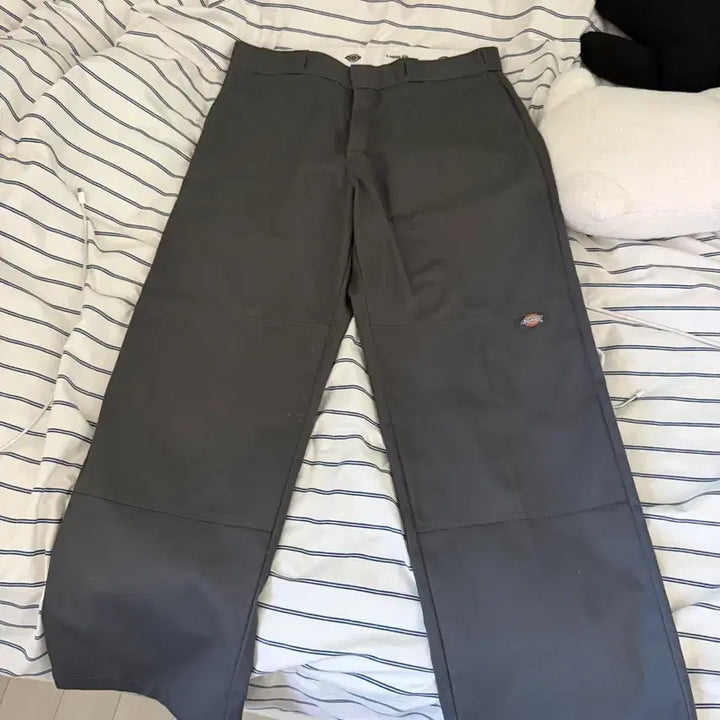 [BUNJANG] Dickies 852 Charcoal Pants 34 / 디키즈 852 차콜 34