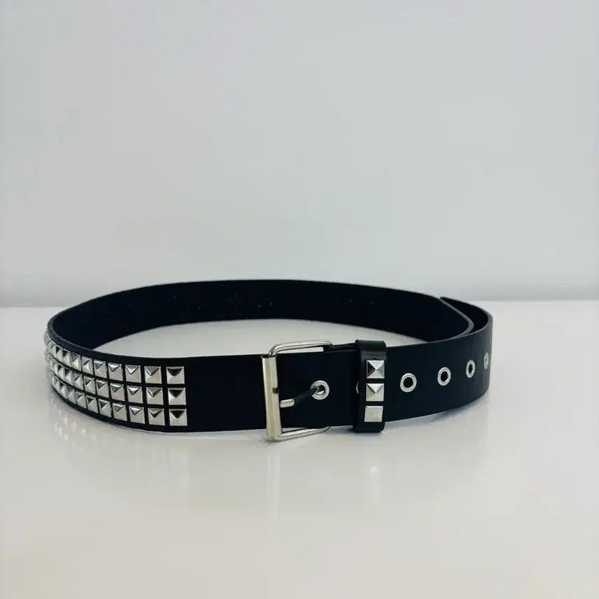 [BUNJANG] ERD Style Studded Belt / 스터드 벨트