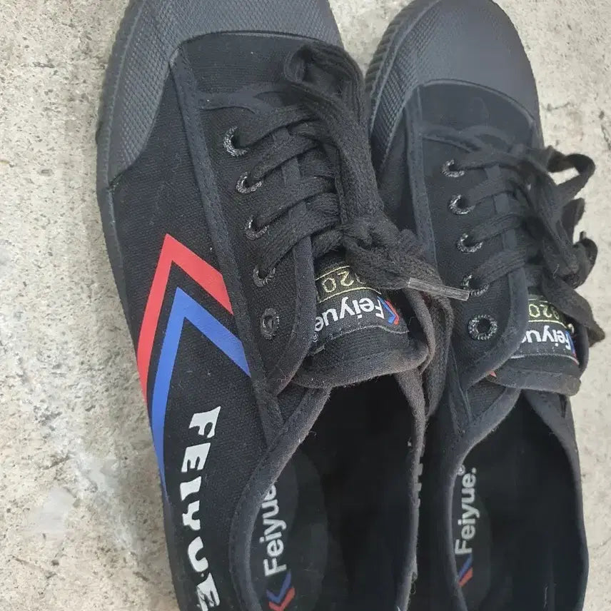 [BUNJANG] Feiyue Black Sneakers 280 / Feiyue 페이유에 블랙 스니커즈 280