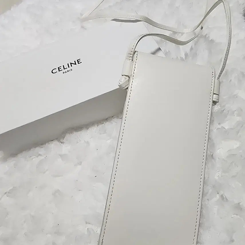 [SOLD OUT] 셀린느 미니 크로스백