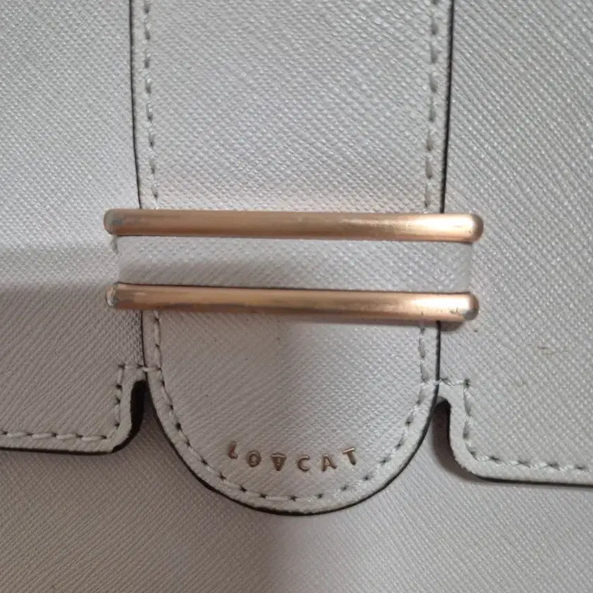 [BUNJANG] Lovecat Leather Crossbody Bag / 러브캣