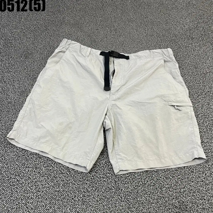[BUNJANG] Uniqlo Belted Shorts / 유니클로 벨트 반바지 숏팬츠
