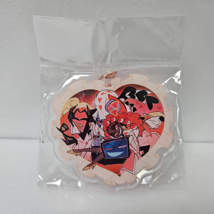 [SOLD OUT] 해즈빈호텔 발렌타인데이 아크릴 키링 VEES 복스 벨벳 발렌티노
