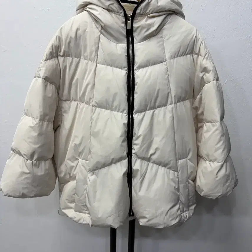 [BUNJANG] O2ND OSECON Goose Down Short Padded Jacket (Size 82) / 정품) O2ND 오즈세컨 한섬 21ss 오버핏 구스 숏패딩 82