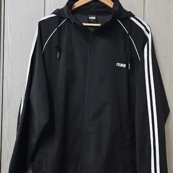 [BUNJANG] FCMM Black Windbreaker XL / FCMM 블랙 바람막이 XL