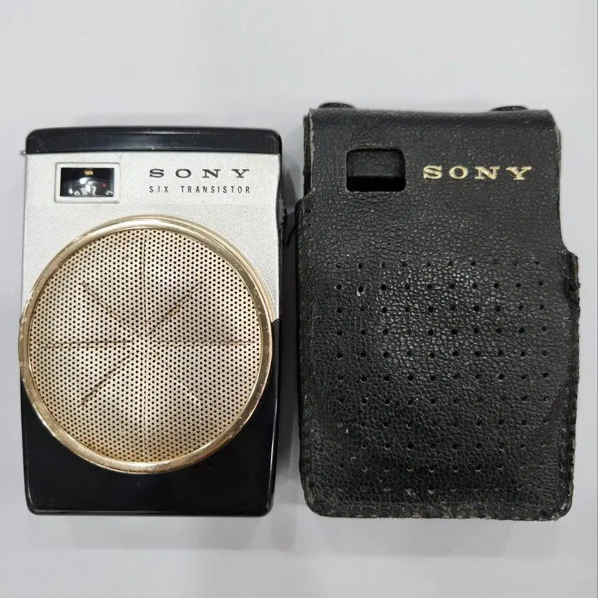 [BUNJANG] Sony TR-620 1960s Vintage Transistor Radio / [60년대 소니 빈티지] SONY TR-620 AM 트랜지스터 라디오