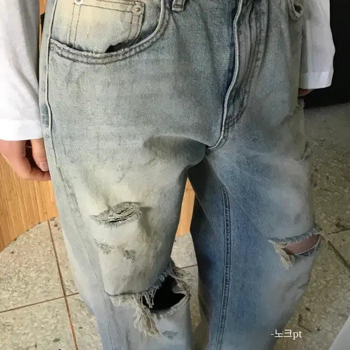 [BUNJANG] WE ARE ARCHITECT Deep Muse Osol Outfit Markley Knof Breed Denim Pants / 새상품)위아 아키텍트 딥뮤즈 오솔 아웃핏 마크들리 노프  브리드