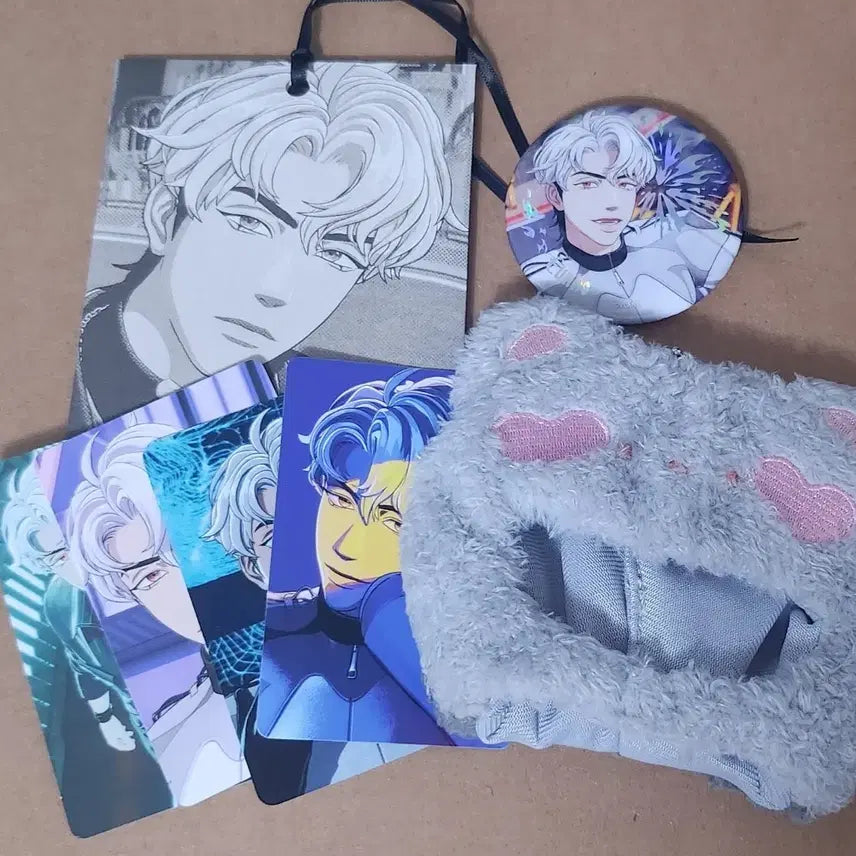 [BUNJANG] PLAVE Eunho Bundle Set Badge, Hat Keyring / 플레이브 은호 대쉬 뱃지 모자키링등 일괄