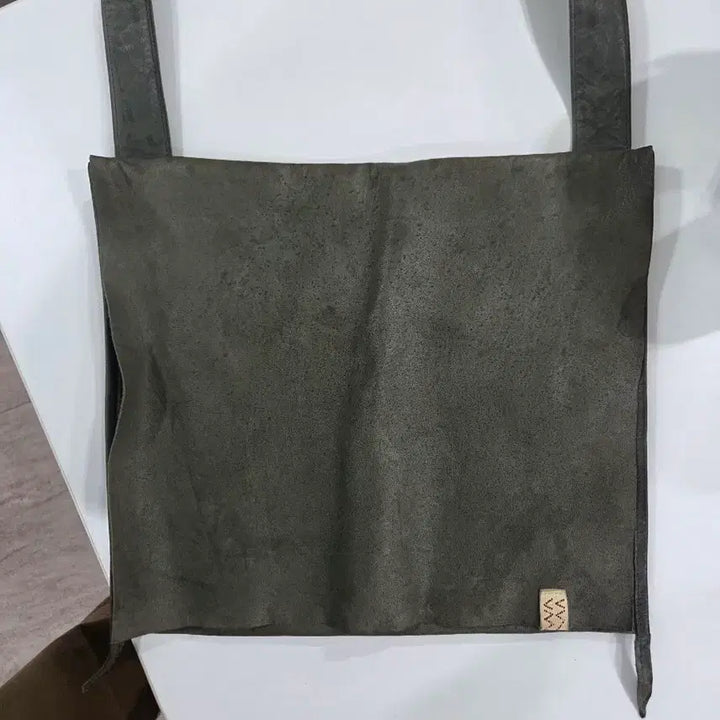 [BUNJANG] Visvim Deerskin Shoulder Bag / 비즈빔 사슴가죽가방