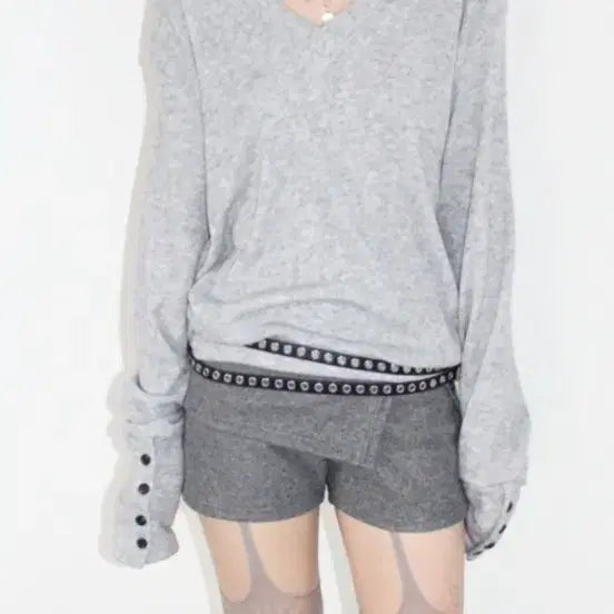 [BUNJANG] TUEFTY Hippiedippy Button Cuff Knit / 튜프티 히피디피 button cuff knit