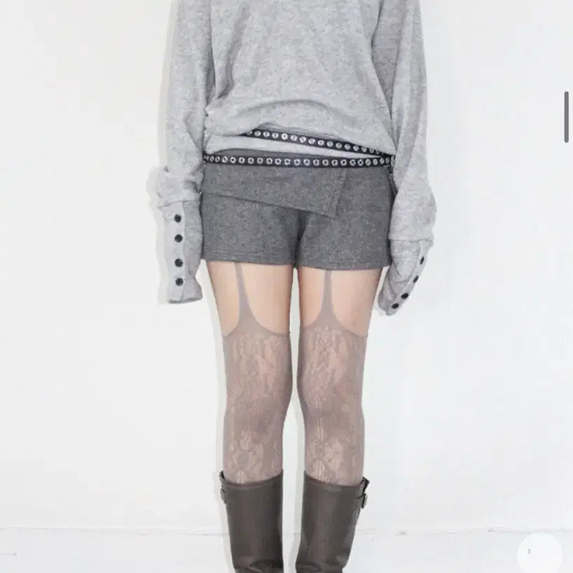 [BUNJANG] TUEFTY Hippiedippy Button Cuff Knit / 튜프티 히피디피 button cuff knit