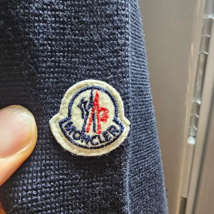 [BUNJANG] Moncler Navy Knit Padded Jacket L / 몽클레어 네이비 니트 패딩 L