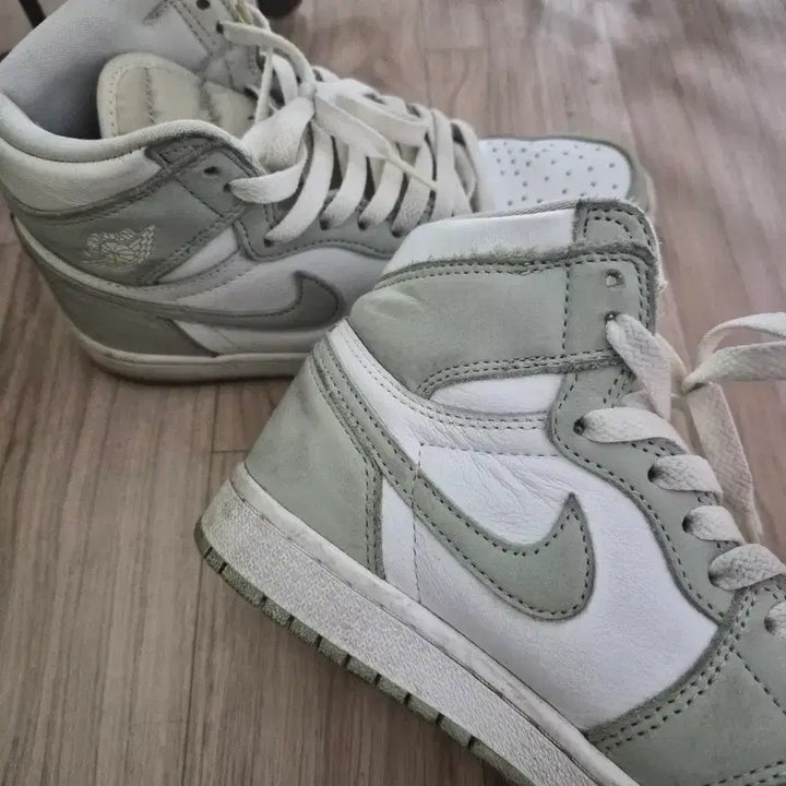 [BUNJANG] Jordan 1 Retro High Seafoam (Women&