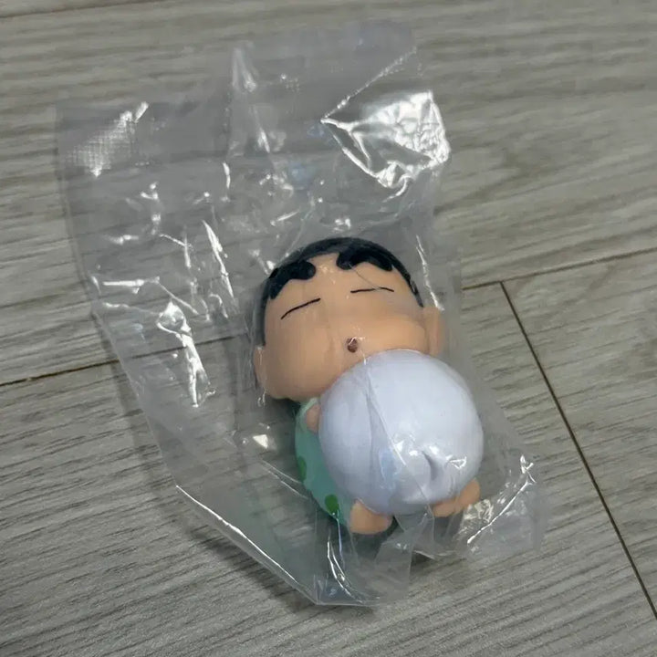 [BUNJANG] Crayon Shin-chan Punipuni Rabbit Plush Bundle / 짱구 푸니푸니 짱구, 유리 토끼 인형 가챠 일괄판매합니다.