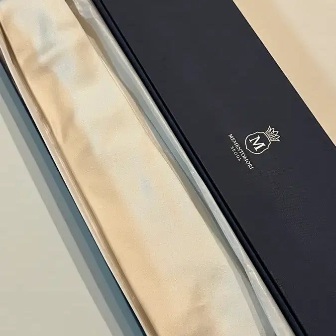 [BUNJANG] Memento Mori Wedding Necktie Ivory / 메멘토모리 웨딩 넥타이 아이보리 색상.