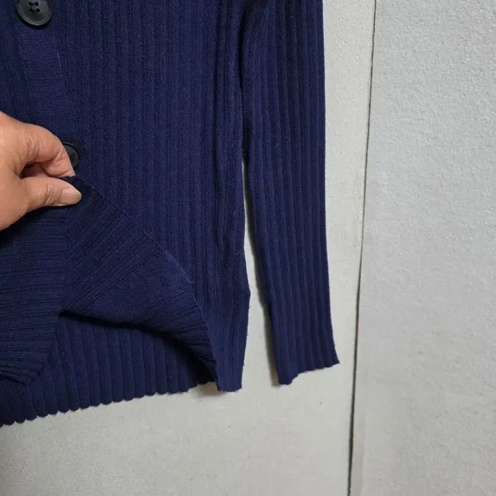 [BUNJANG] It Michaa V-Neck Ribbed Knit Navy / 잇미샤 브이넥 골지 니트 55  n5204