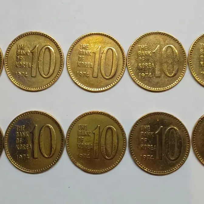 [BUNJANG] 1975 10 Won Coin Bundle Set / 1975년 10원 동전 10개일괄
