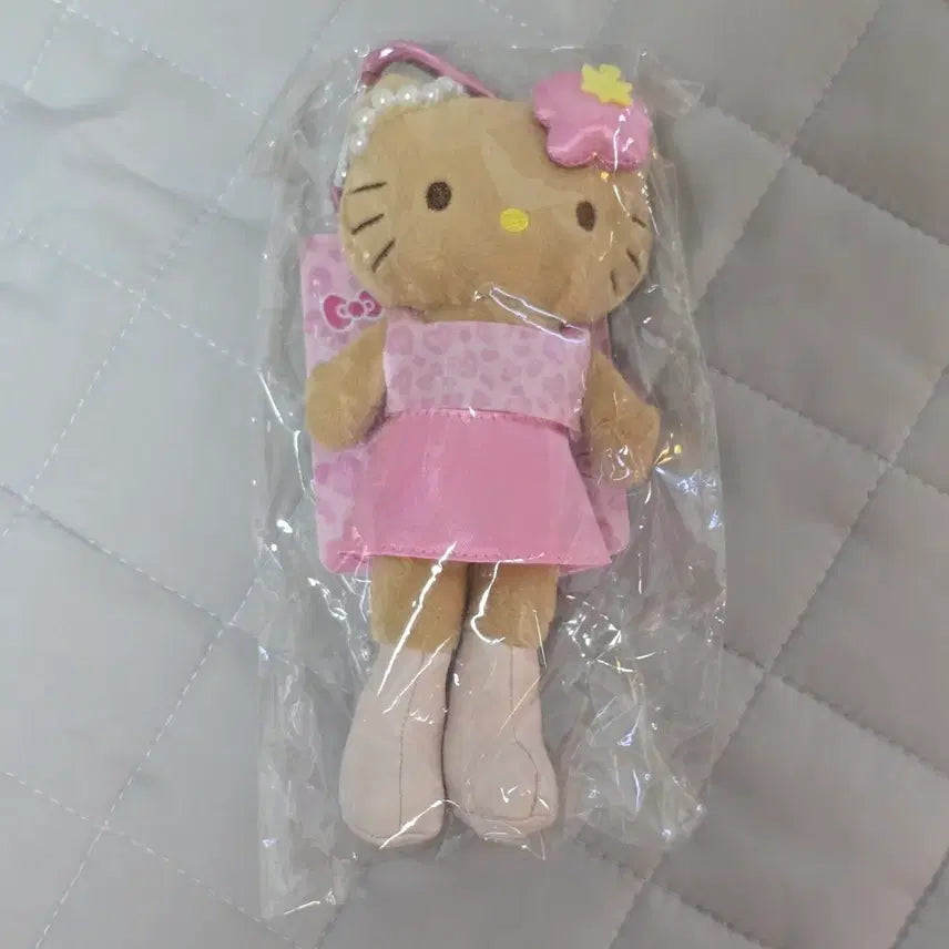 [BUNJANG] Sanrio Hello Kitty Go Go Girl Gyaru Collection Tan Kitty Mascot Plush / 산리오정품 헬로키티 고고걸 갸루 컬렉션 롱다리키티 태닝키티 마스코트 인형