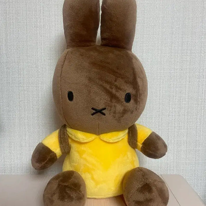 [BUNJANG] Miffy Melanie Doll Brown/Yellow / 미피 멜라니 인형 브라운/옐로우