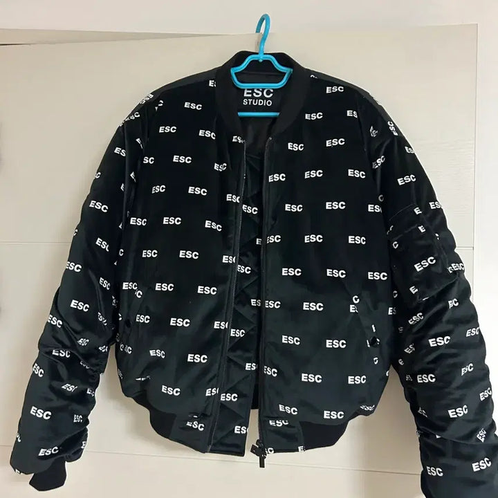 [BUNJANG] ESC Studio Bomber Jacket / Esc studio 봄버