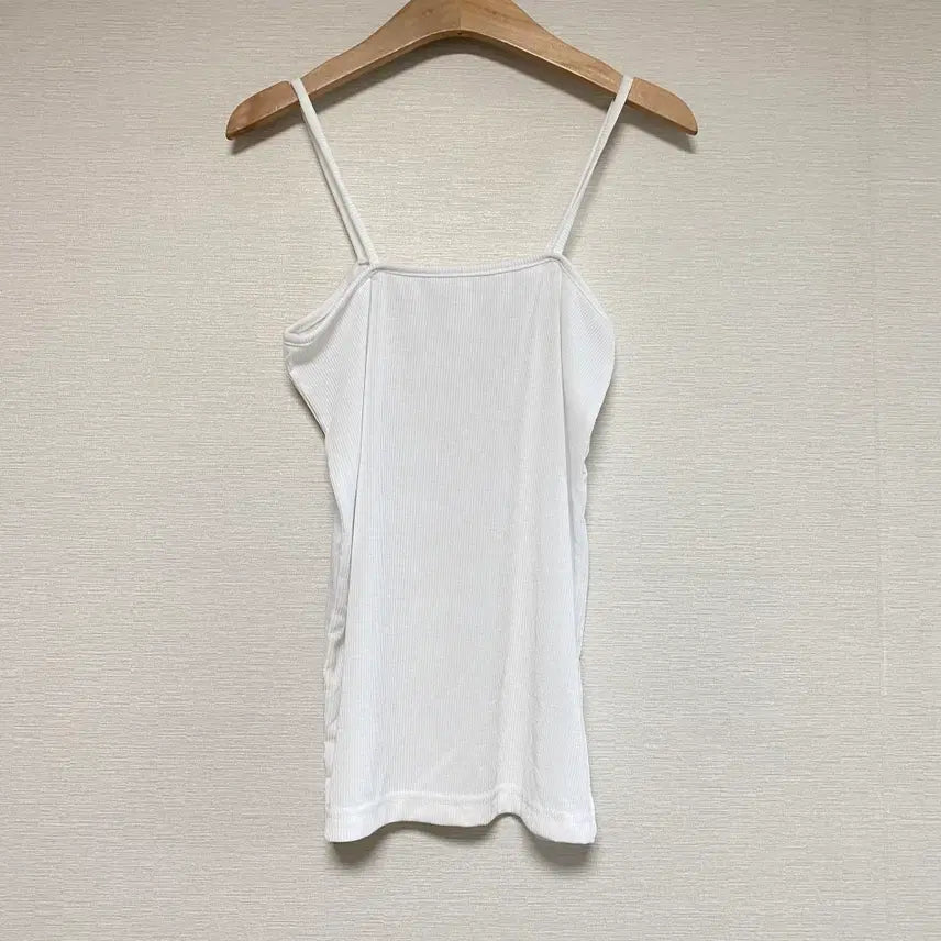 [BUNJANG] Basic Ribbed Sleeveless Inner Tank Top / 화이트 골지 슬리브리스 이너 나시