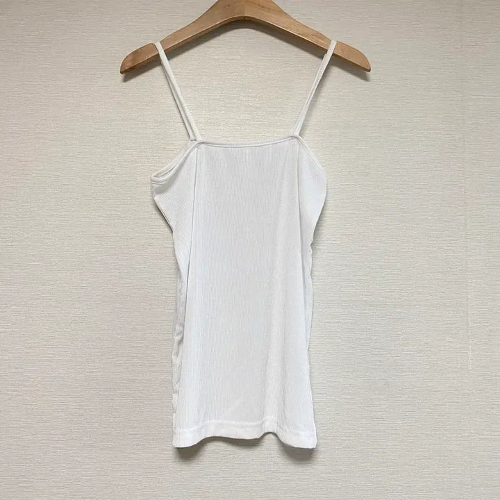 [BUNJANG] Basic Ribbed Sleeveless Inner Tank Top / 화이트 골지 슬리브리스 이너 나시