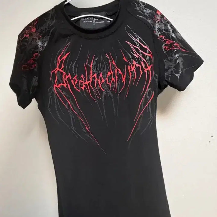 [SOLD OUT] breathedivinity 레드 컴프레션 티셔츠 사이즈 s