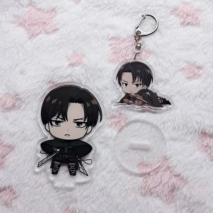 [BUNJANG] Attack on Titan Levi Acrylic Keychain / 진격거 리바이 키링 판매