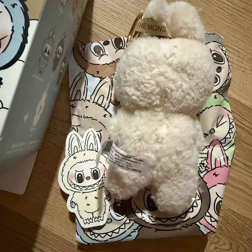 [BUNJANG] Labubu Soy Milk Keychain Doll / 정품)라부부 소이밀크