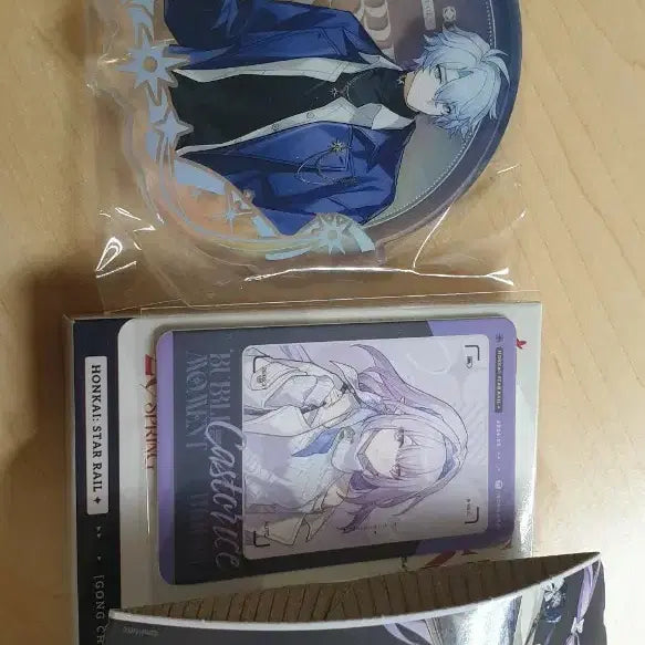[BUNJANG] Gongcha Pinon Coaster + Castoris Redeem Photocard / 공차 파이논 코스터 + 카스토리스 리딤 포카 미사용