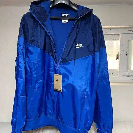 [BUNJANG] Nike Windrunner Jacket Blue/Navy (L/XL) / (매장 정품 새제품) 나이키 윈드러너 바람막이 블루/네이비(L/XL)
