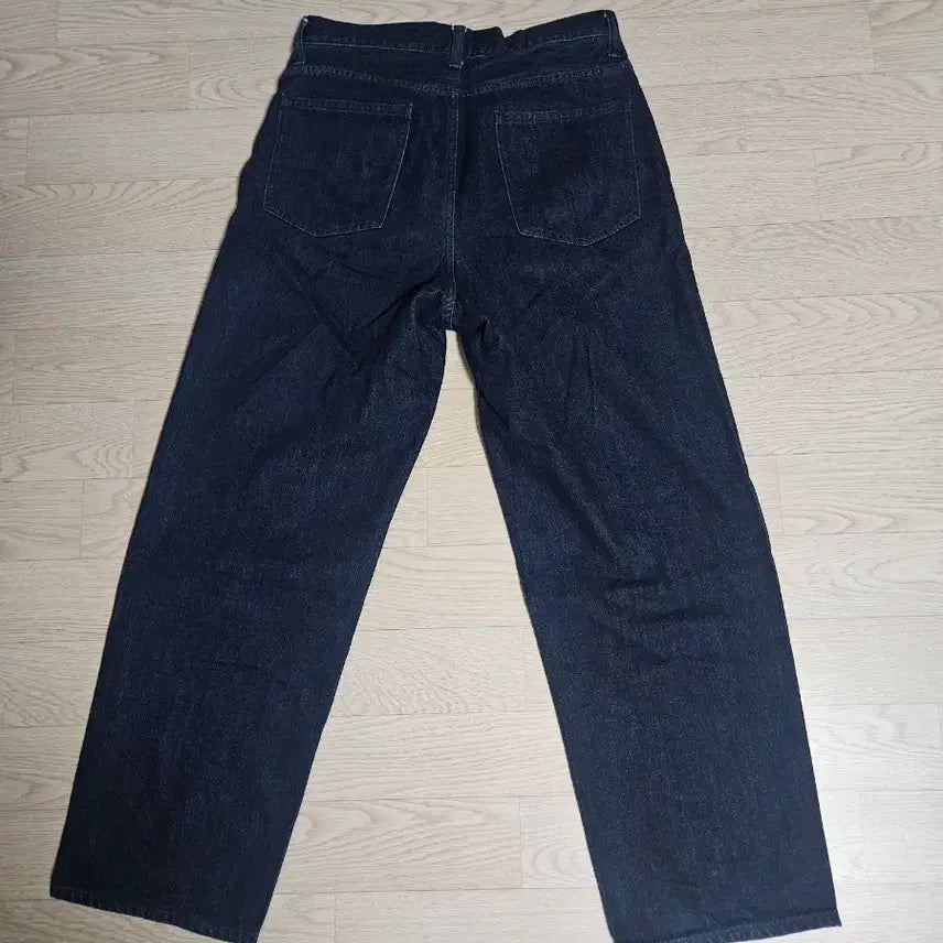 [BUNJANG] Uniqlo Wide Straight Jeans 68 Blue Size 30 / 유니클로 와이드스트레이트진 68블루 30사이즈