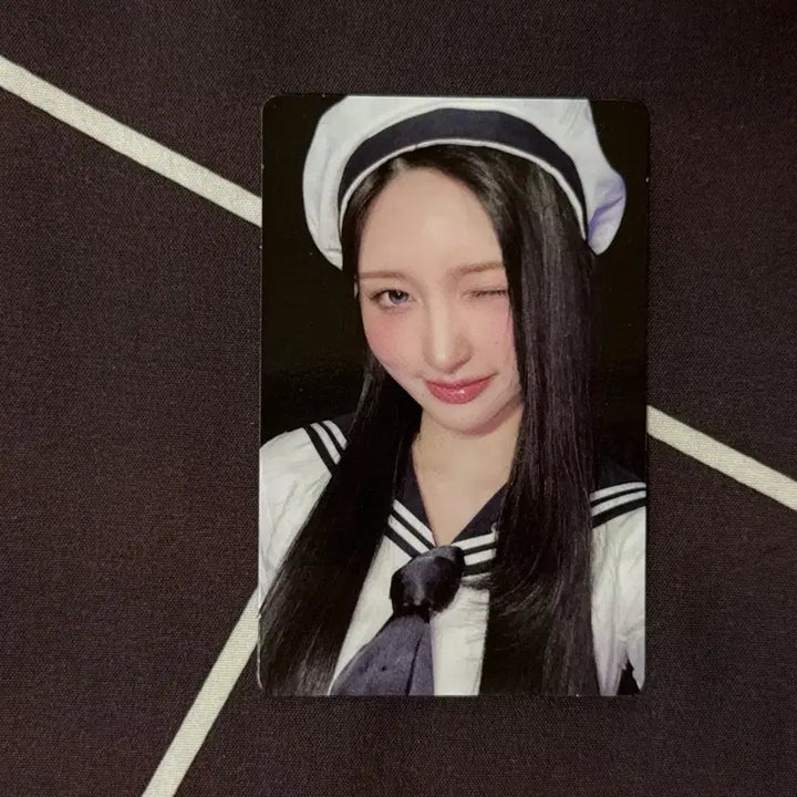 [BUNJANG] IVE REALIZE+ WITHMUU Lucky Draw Gaeul Photocard / 아이브 REVIVE+ 리바이브 위드뮤 럭드 가을 포카 마린룩 팬콘