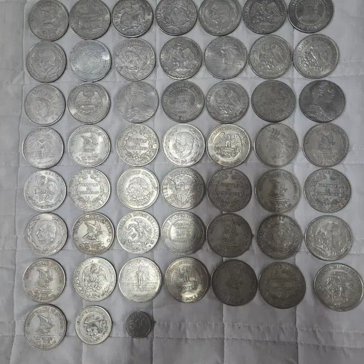 [BUNJANG] Reference Coins - 51 Piece Set / 외국동전