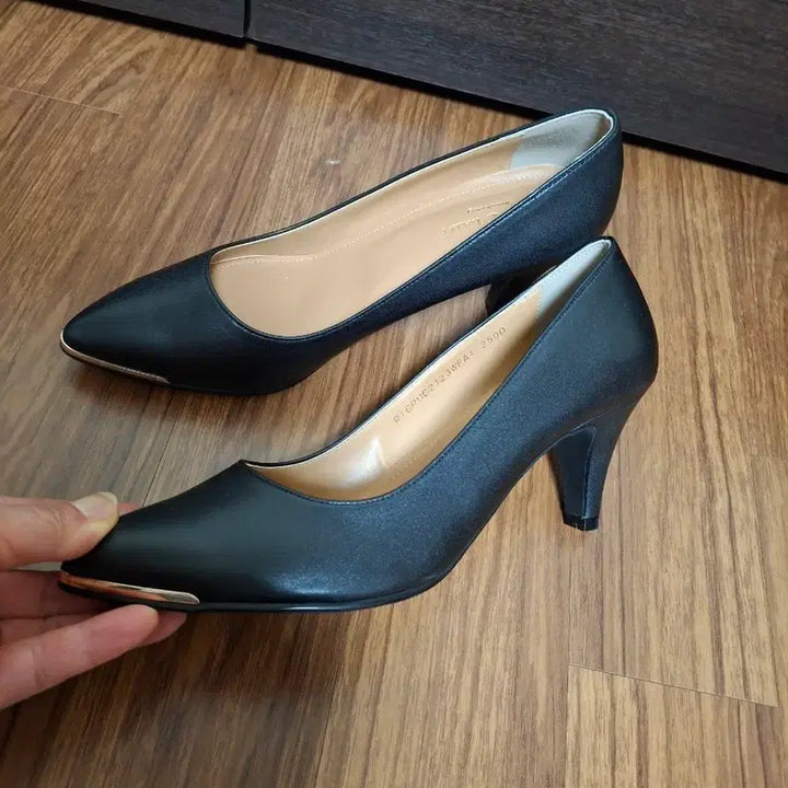 [BUNJANG] Fairlady Leather Black Heels (250mm) / 페어레이디 가죽블랙 힐 250mm   새제품