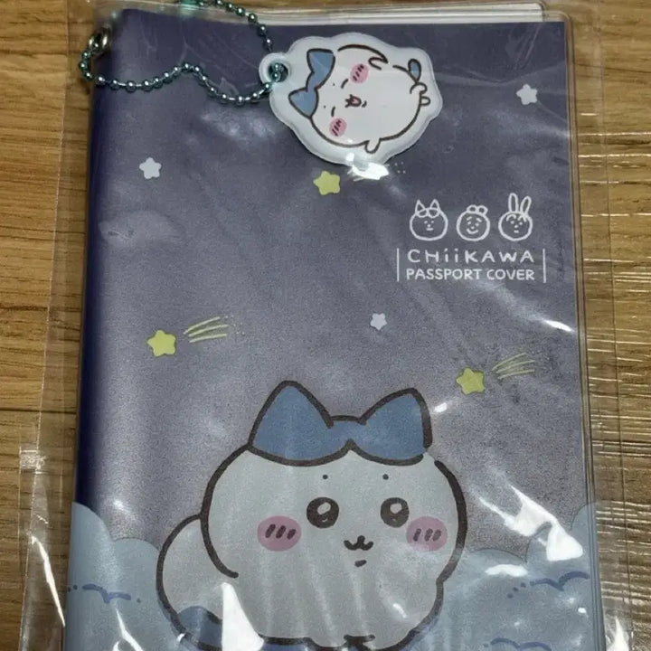 [BUNJANG] Cheeky Earth Hachiware Passport Case / 먼작귀 치이카와 하치와레 여권 케이스
