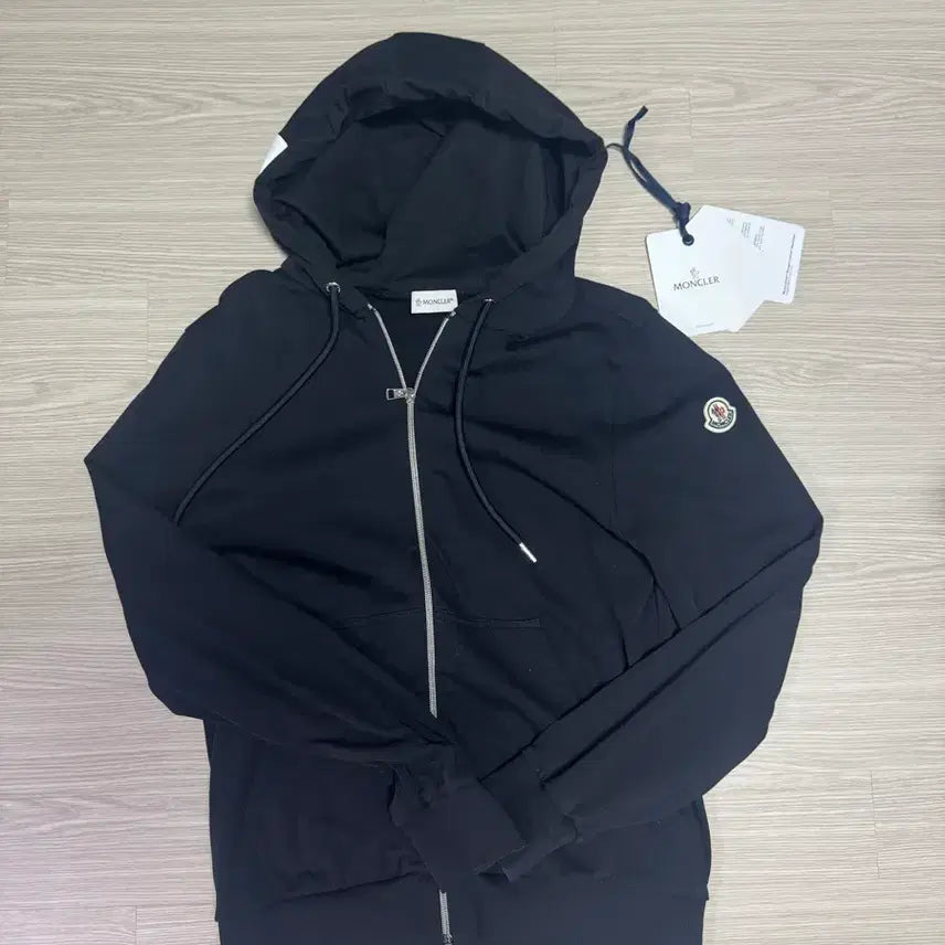 [BUNJANG] Moncler Black Hoodie Zip-up / 몽클레어 블랙 후드집업 정품 실착 1회