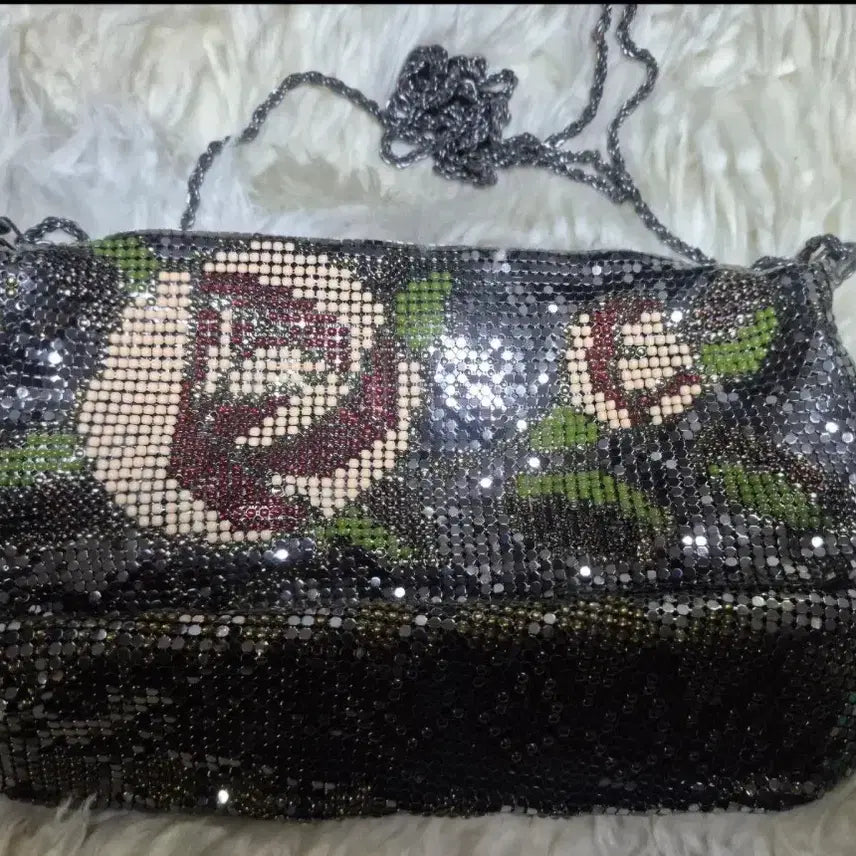[BUNJANG] Mesh Rose Embroidery Chain Shoulder Bag / 메쉬 장미 자수 체인 숄더백 외 개당