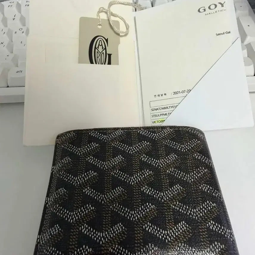 [BUNJANG] Goyard Victoire Bifold Wallet / 고야드 빅투아르 반지갑 팝니다. 상자는 없지만 보증서랑 필요한 것들은 다