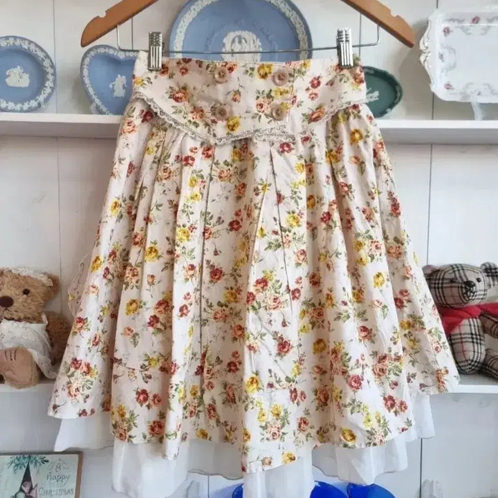 [BUNJANG] ARROW Flower Tiered Skirt / ARROW(애로우) 플라워 티어드 스커트