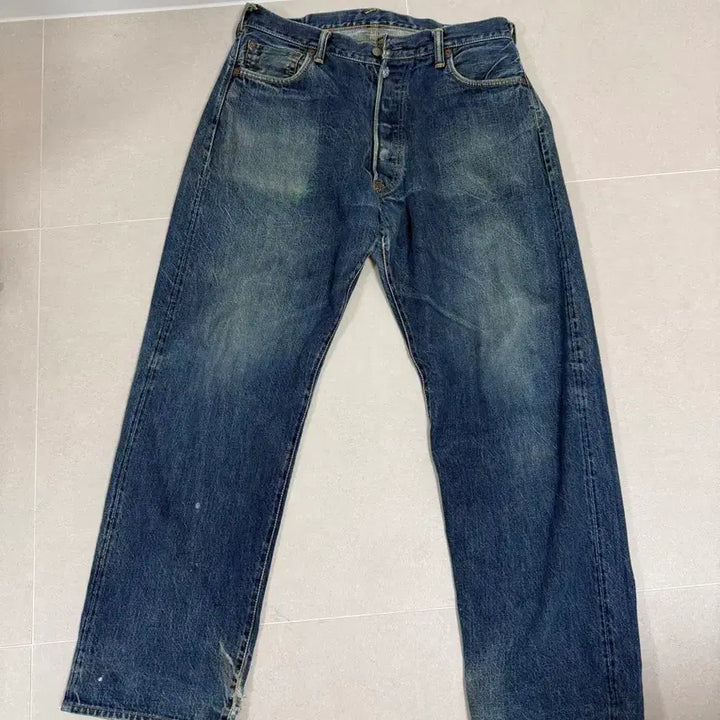 [BUNJANG] Evisu Back Logo Denim Pants / 에비수 백로고 데님팬츠