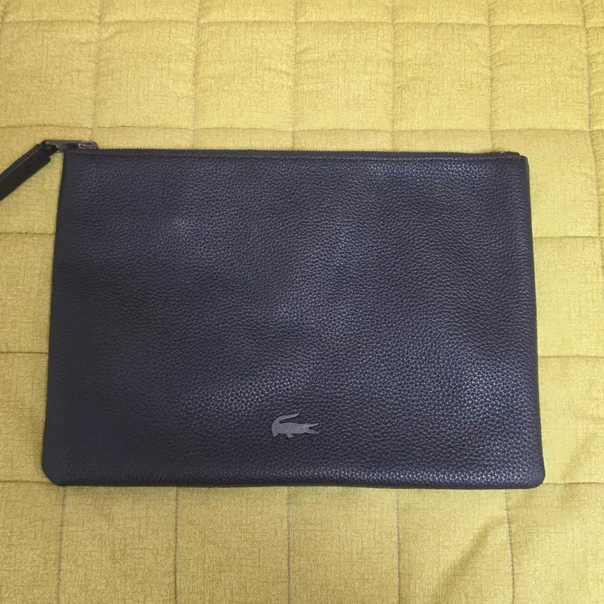 [BUNJANG] Lacoste Black Leather Clutch Bag / 라코스테 블랙 가죽 클러치 백