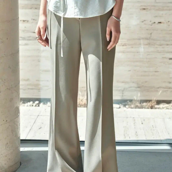 [BUNJANG] SIYAZU Drape Bootcut Slacks (Khaki Brown, S) / SIYAZU 시야쥬 드레이프 부츠컷 슬랙스 (카키브라운 S)