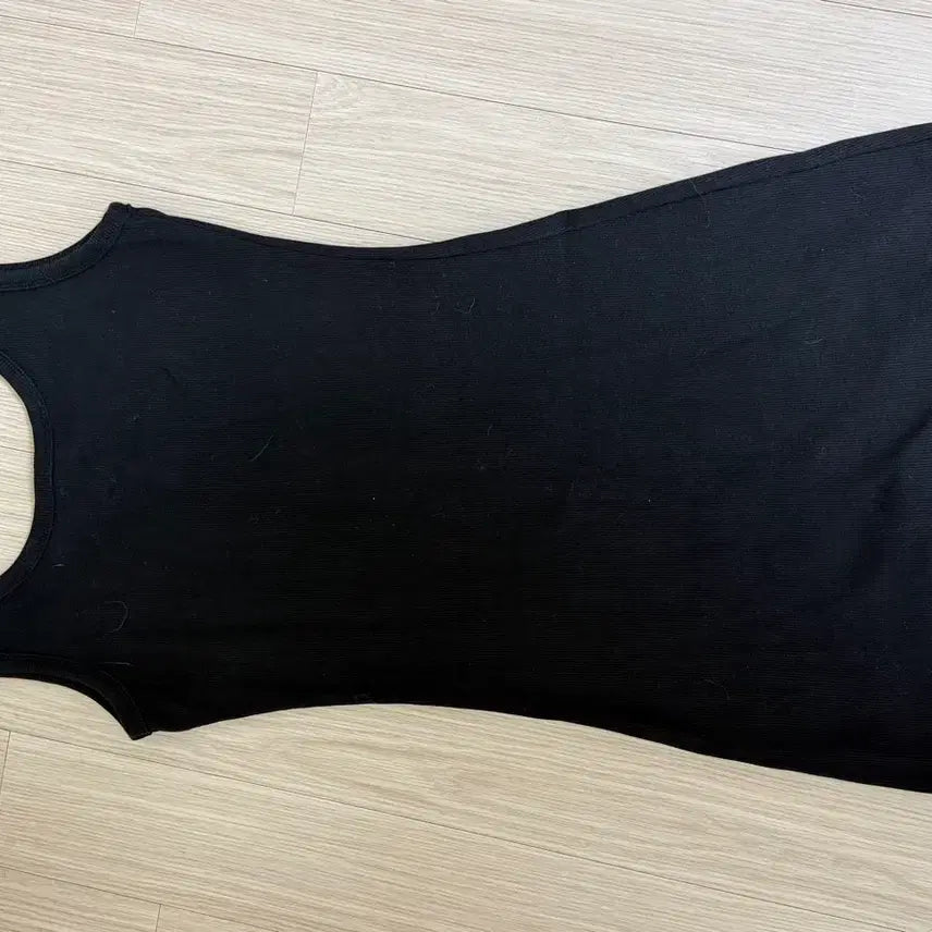 [BUNJANG] FayeJade Sleeveless Mini Dress Black / 페일제이드 슬리브리스 원피스 블랙