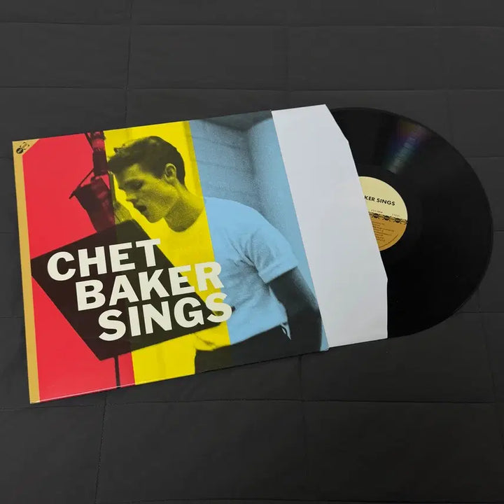 [BUNJANG] Chet Baker Chet Baker Sings LP Vinyl / 쳇 베이커 chet baker sings LP 바이닐 새상품