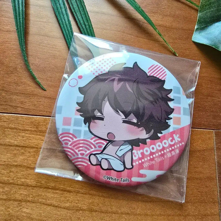 [BUNJANG] White Tails Broooock Onsen Collaboration Can Badge (Unsealed) / (단순개봉) White Tails 온천 콜라보 Broooock의 캔뱃지
