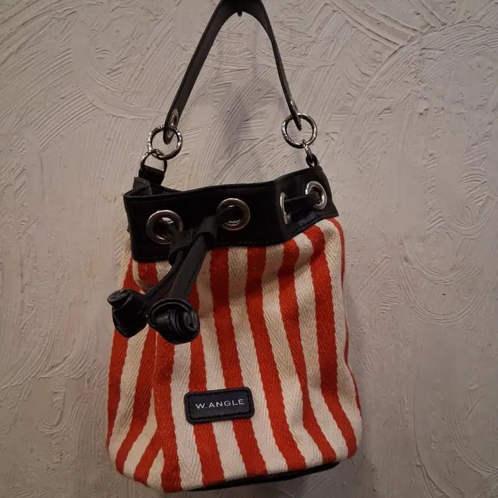 [BUNJANG] W.ANGLE Striped Bucket Shoulder Bag / W.ANGLE 스트라이프 버킷백 숄더백
